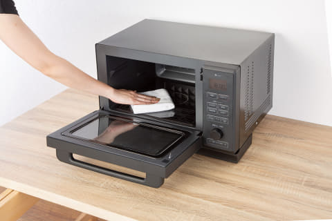 ニトリから2万円台のスチームオーブンレンジ。蒸気でふっくら仕上がる