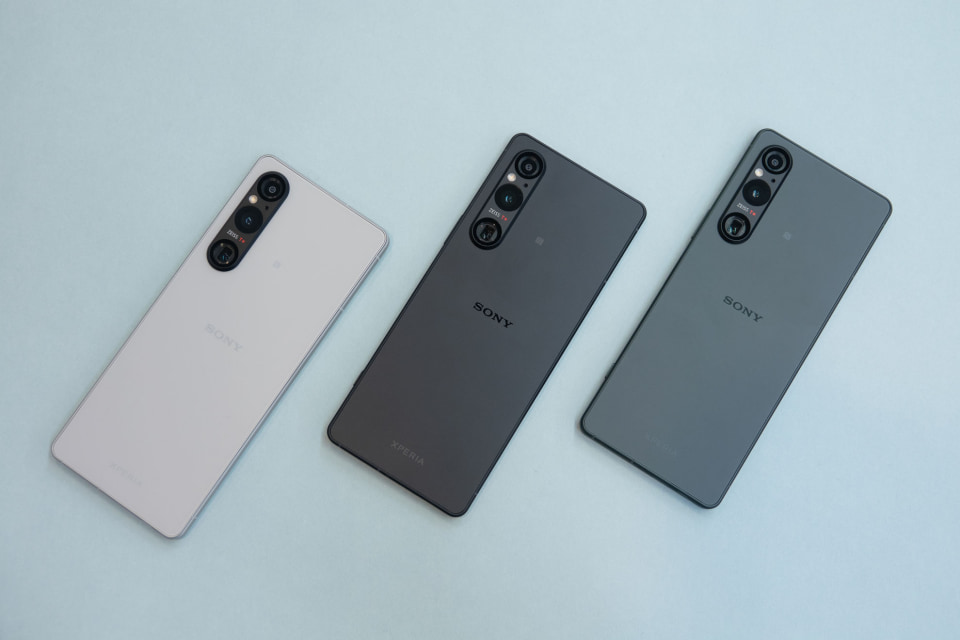 写真で見る「Xperia 1 V」と「Xperia 10 V」 - ケータイ Watch