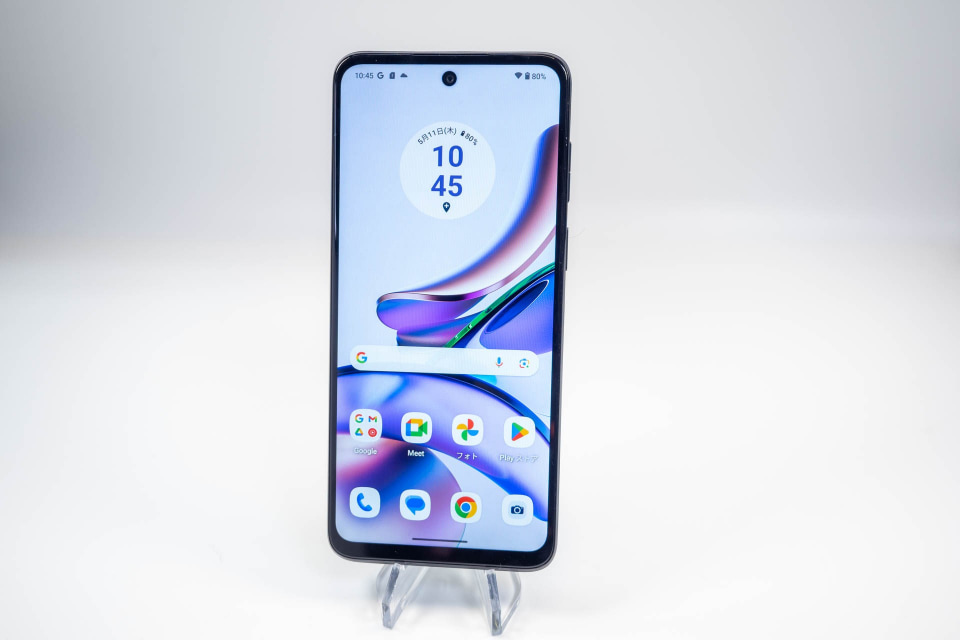 モトローラの新エントリースマートフォン「moto g13」、その仕上がりを