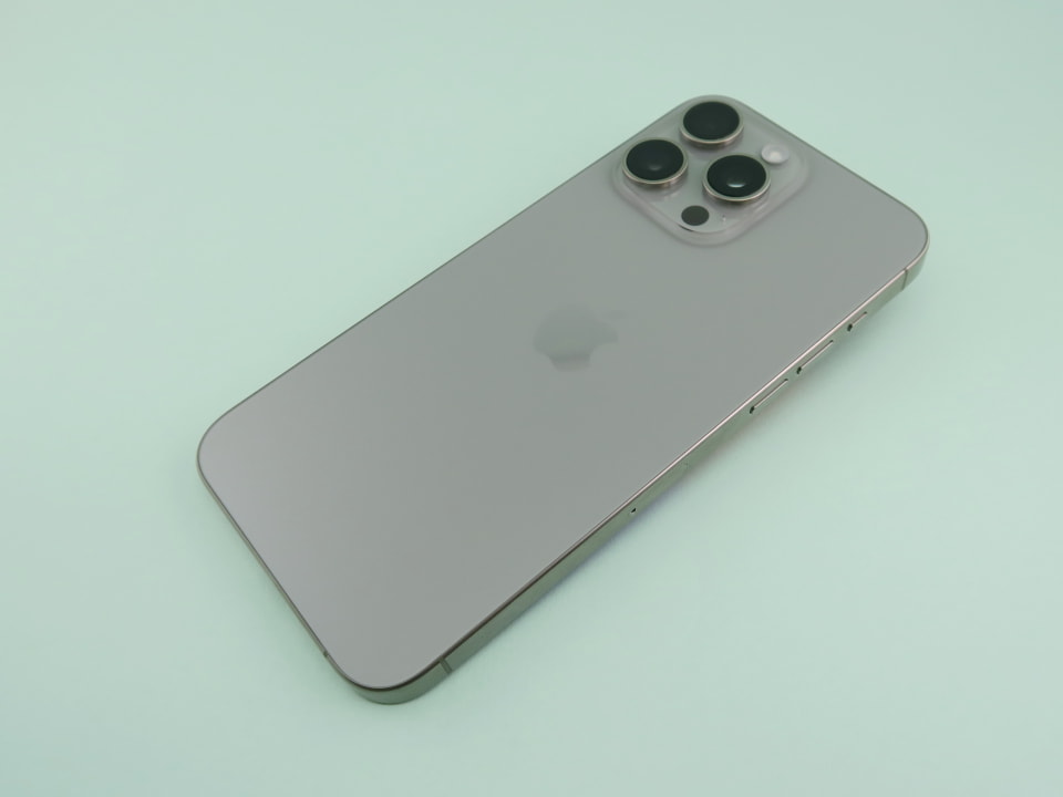 USB-C採用や軽量化で生まれ変わった「iPhone 15」シリーズはどれを買う