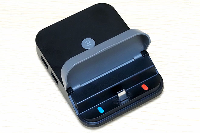 スマホもゲーム機も大画面！ 配信者も要チェック!! 充電スタンド＋有線