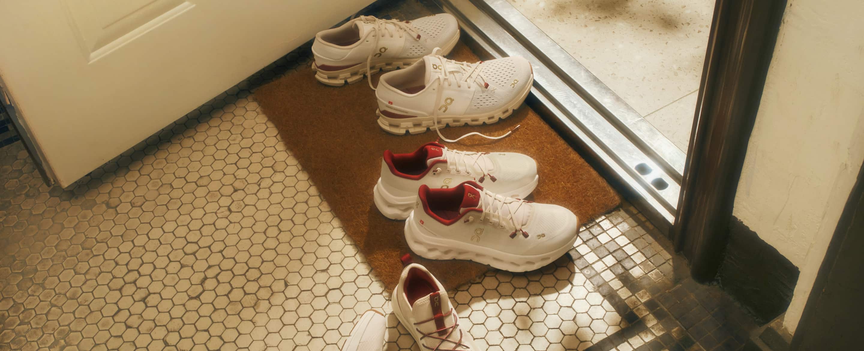 On Celebrate the Year of the Snake | 巳年は「新しい自分」になろう