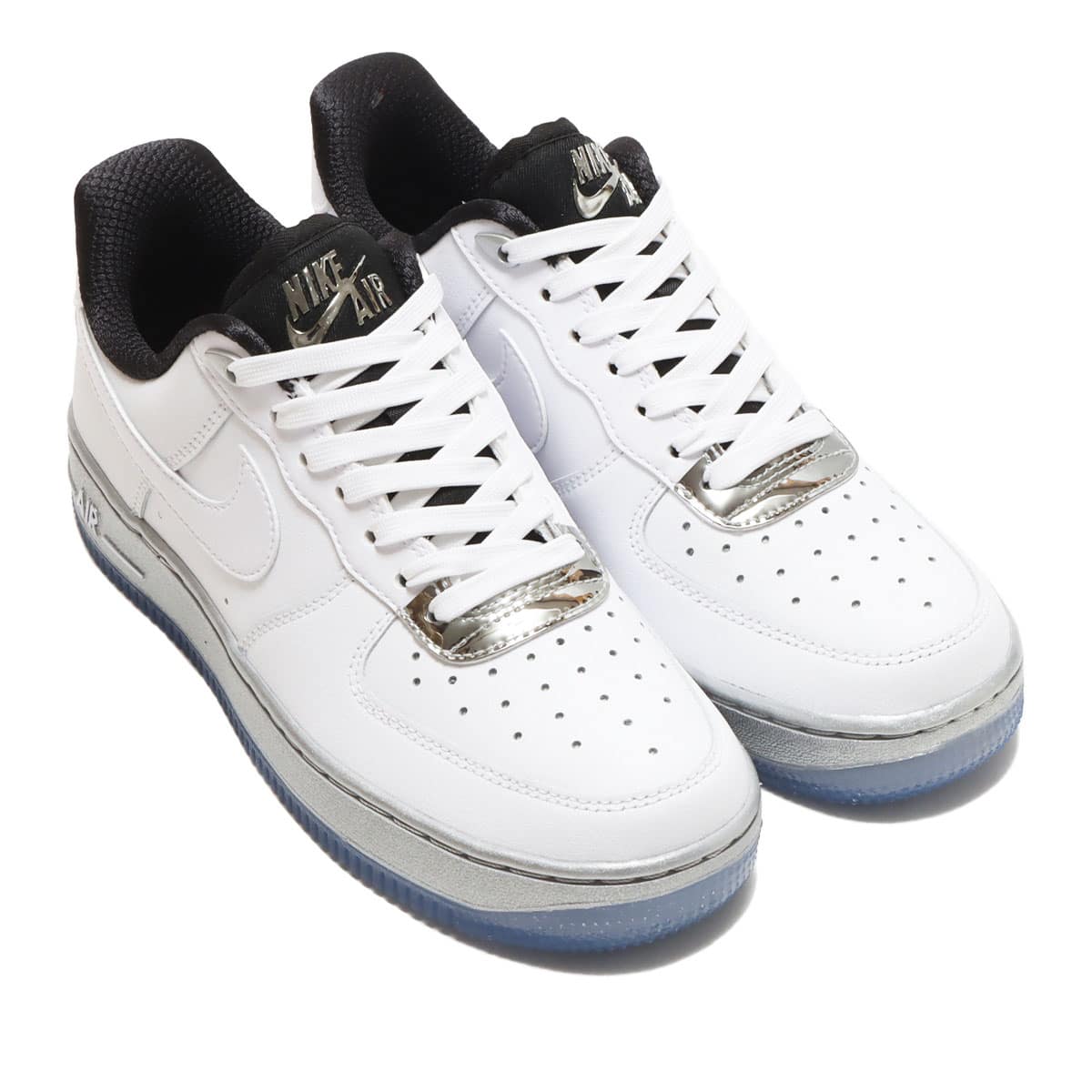 NIKE WMNS AIR FORCE 1 '07 SE WHITE/WHITE-METALLIC SILVER-BLACK