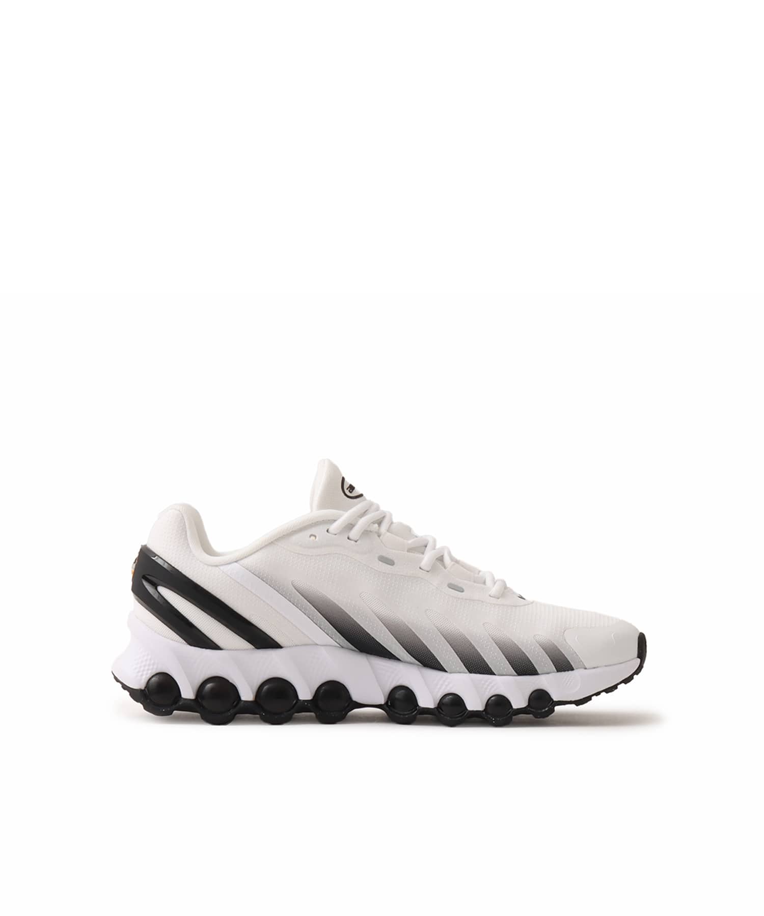 NIKE AIR MAX DN8 WHITE/BLACK-WHITE-WHITE（ナイキ エア マックス DN8