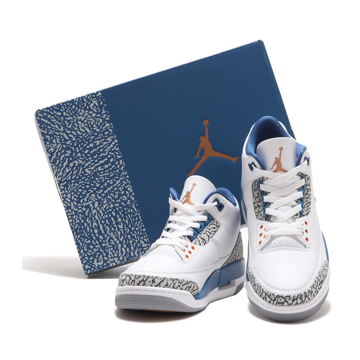 JORDAN BRAND AIR JORDAN 3 RETRO WHITE/METALLIC COPPER-TRUE BLUE