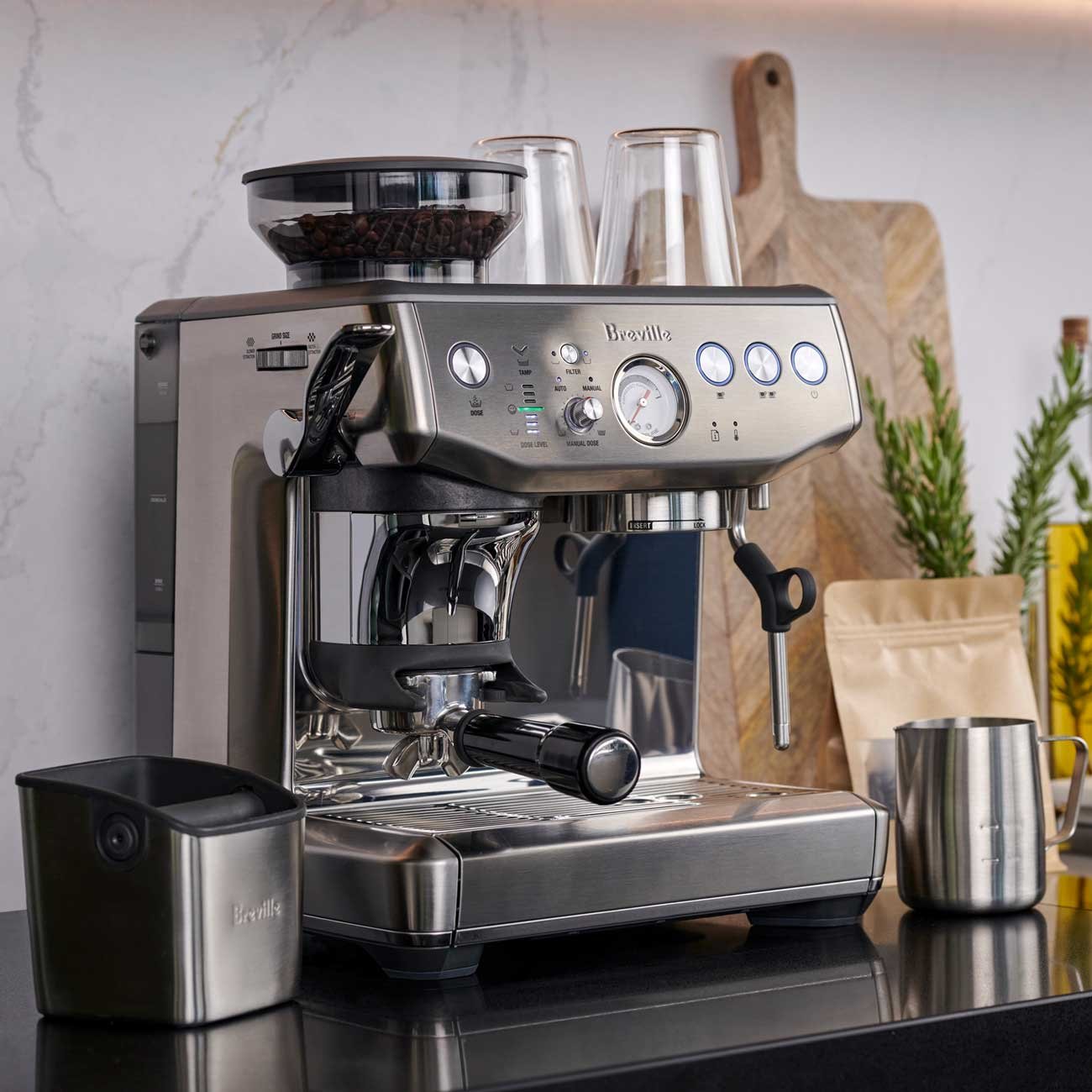 Brevilleブレビル エスプレッソマシン BES860XLの使用レビューを日本語