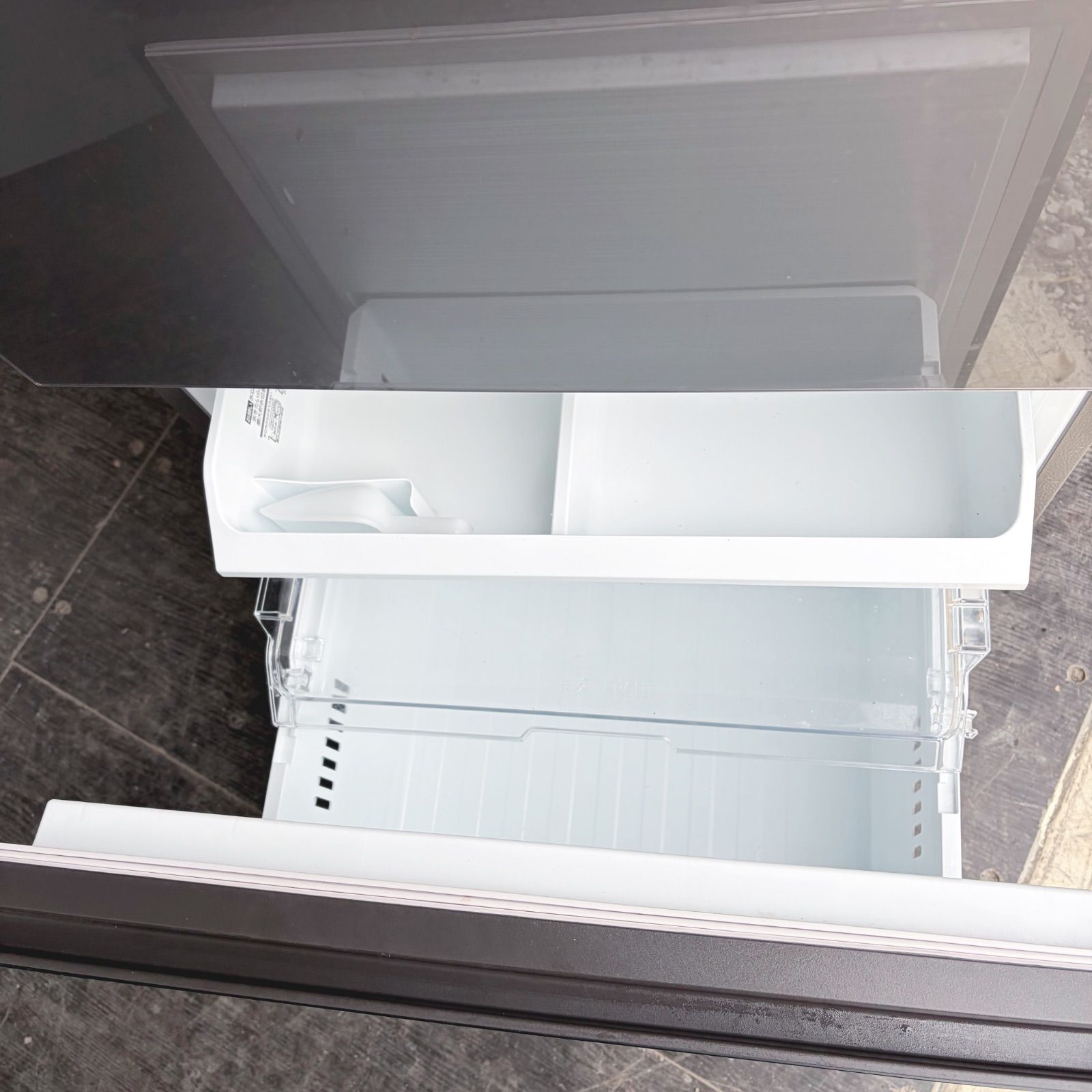 378取付無料！定価約14万！ほぼ新品！東芝ベジータ高性能シルバー3ドア