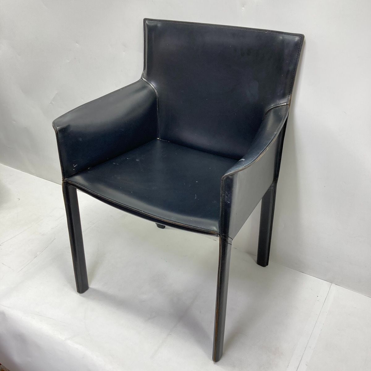 Enrico Pellizzoni エンリコペリッツォーニ レザー チェア 肘置き