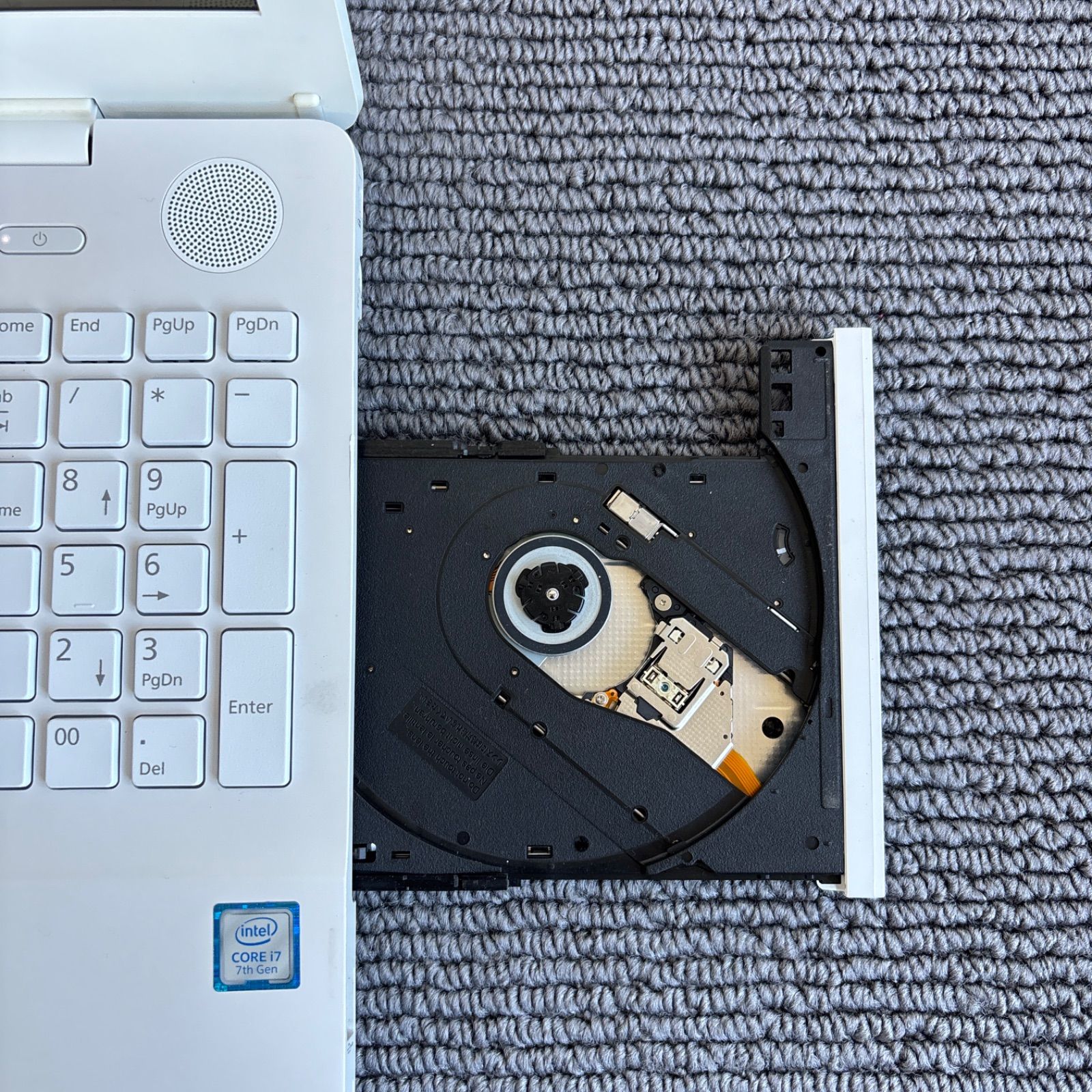 富士通lifebook AH50/B3 i7-7700HQ メモリ4GB SSD 120GB Win10 - メルカリ