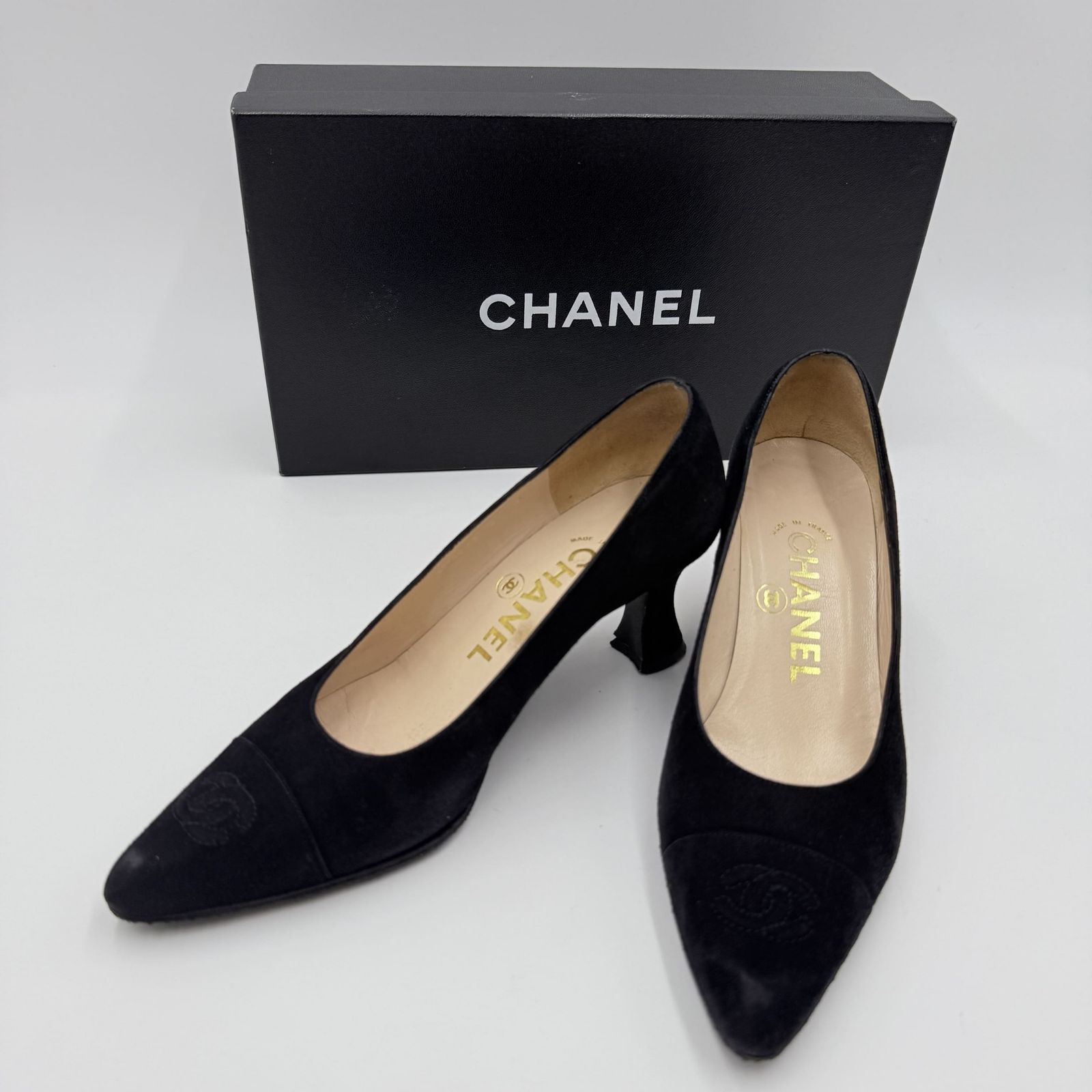 CHANEL（シャネル） ココマーク パンプス スエード ブラック ポイン