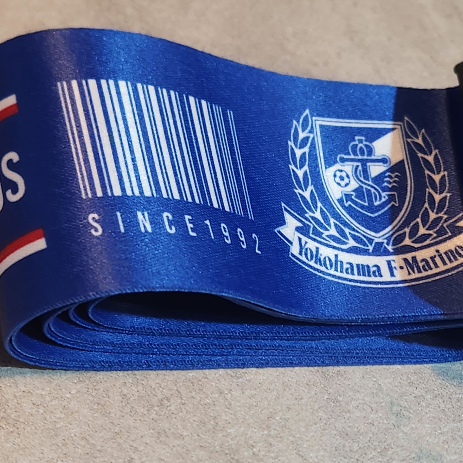 完売品】《未使用》2024 横浜F・マリノス スーツケースベルト 青 M016