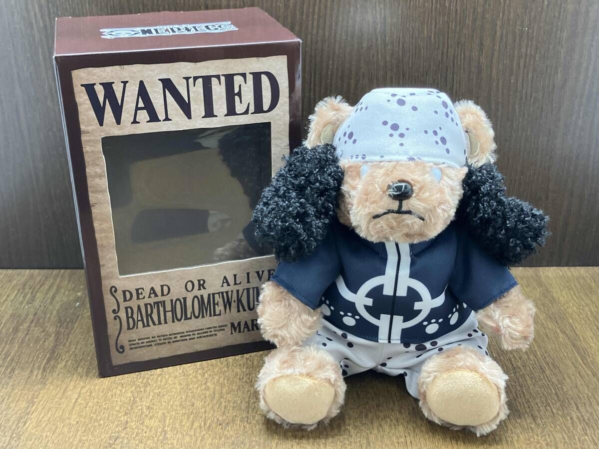 ONE PIECE ワンピース バーソロミュー・くまべあ ぬいぐるみ - メルカリ