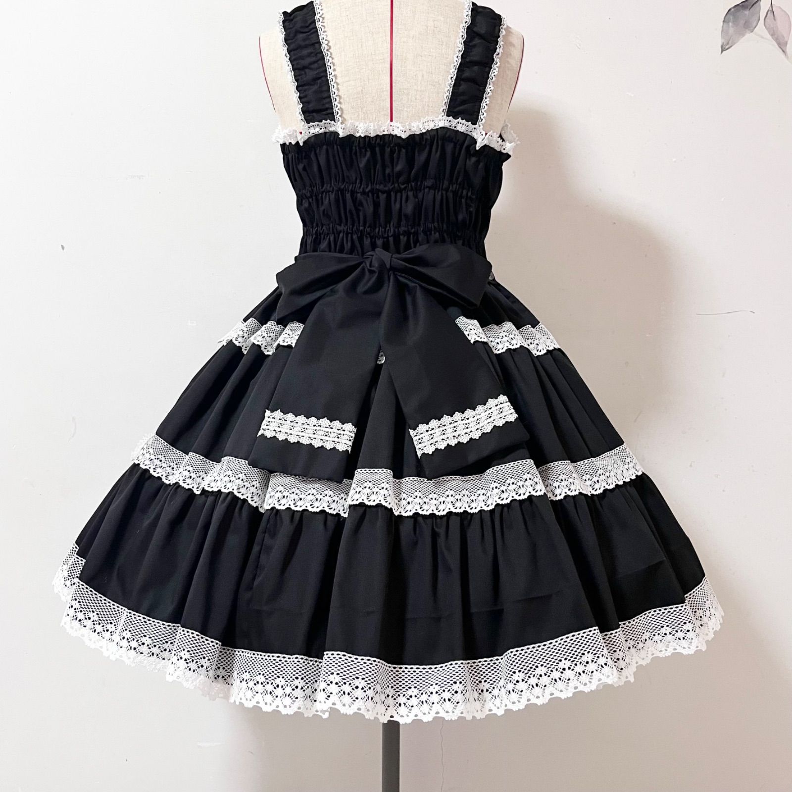 懐古ロリィタ✨️ティアードジャンパースカート 黒×白 ロリィタ