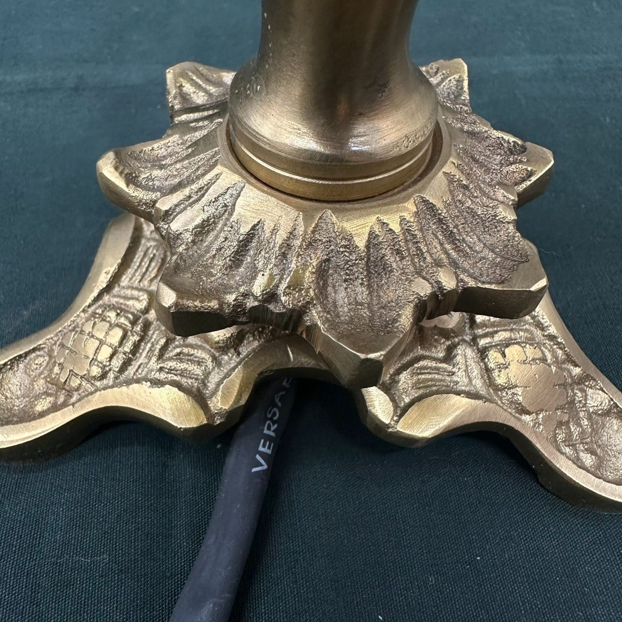 エミールガレ 真鍮台座 ランプ 1灯照明 カメオ彫り 被せガラス 高さ