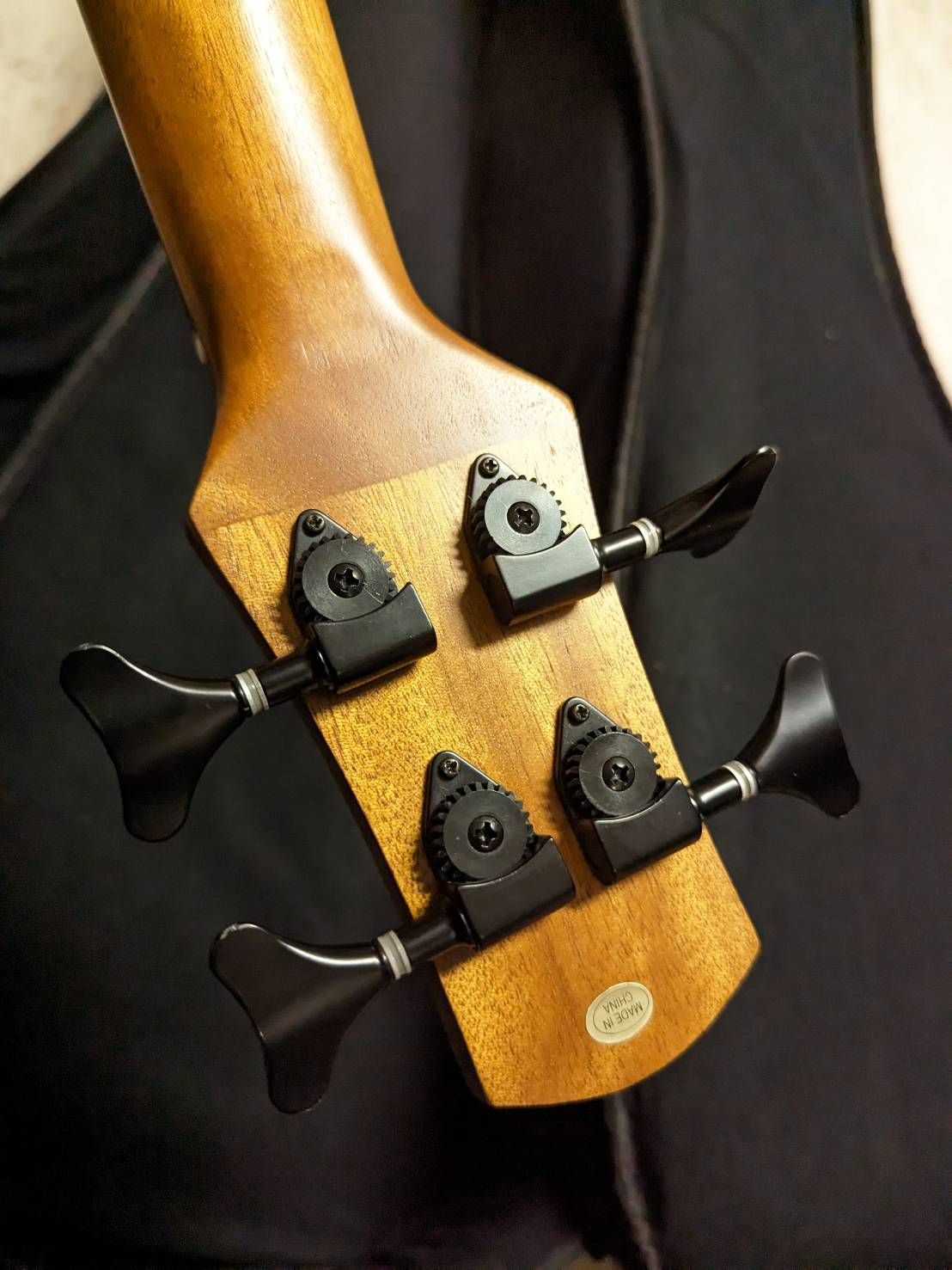 プリアンプ搭載 LEOLANI レオラニ LB-1 ウクレレベース - メルカリ