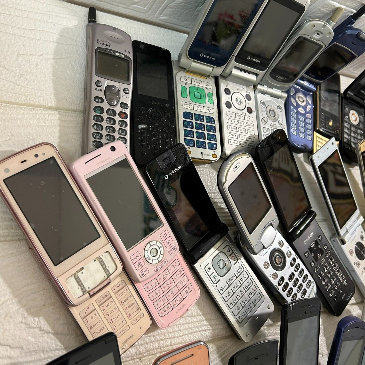 I【ジャンク】ガラケー 26台 まとめ売り ガラパゴス携帯 昭和 レトロ