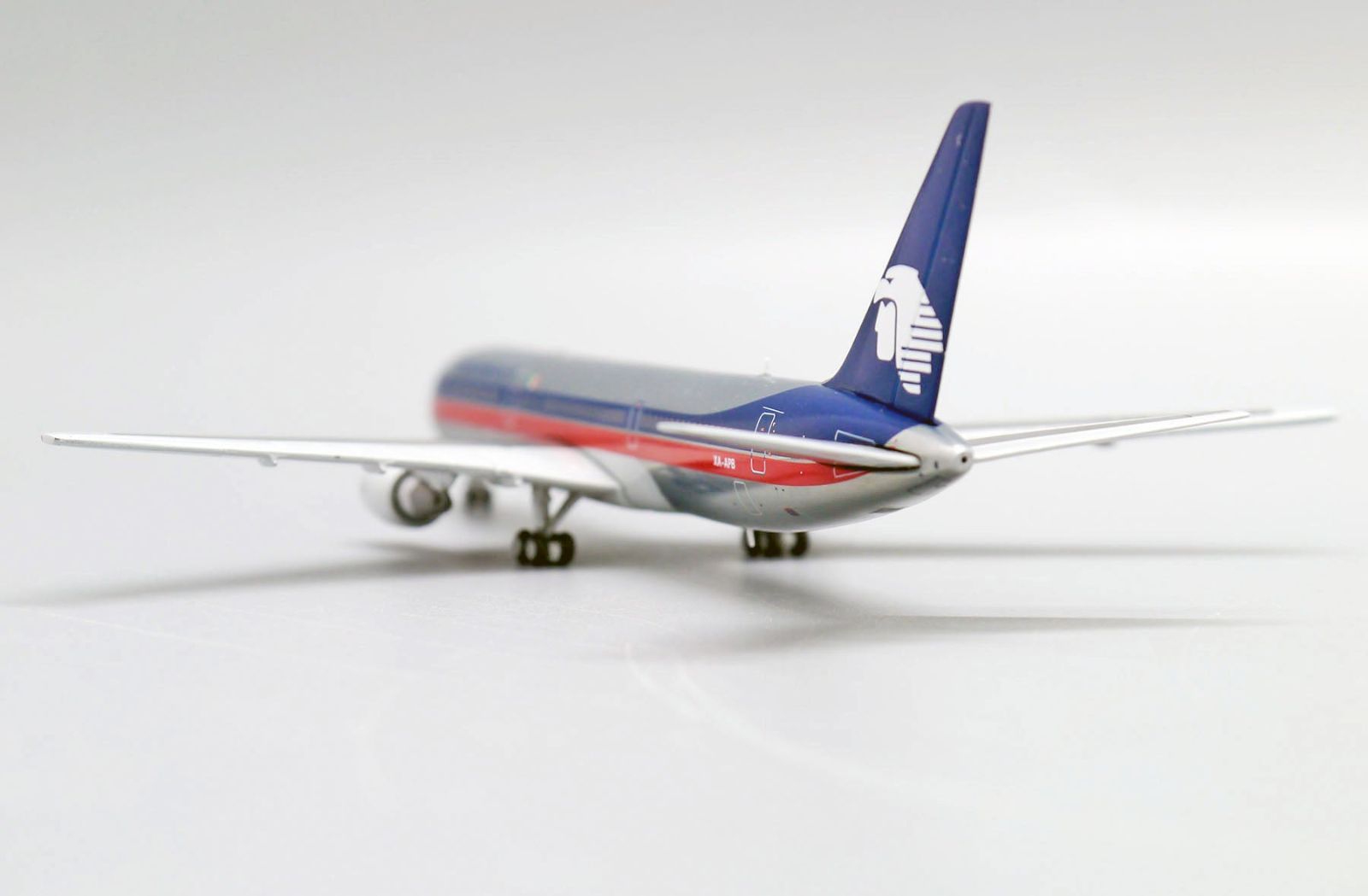 アエロメヒコ航空 767-300ER XA-APB 1/400 アエロメヒコ航空 767-300ER