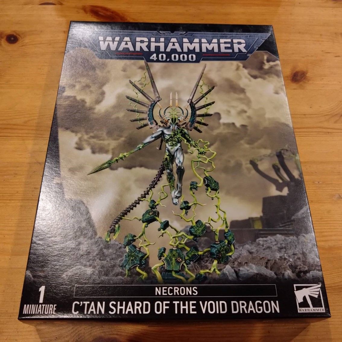 ウォーハンマー40,000 ネクロン ”虚ろの竜”ク＝タン・シャード C'TAN