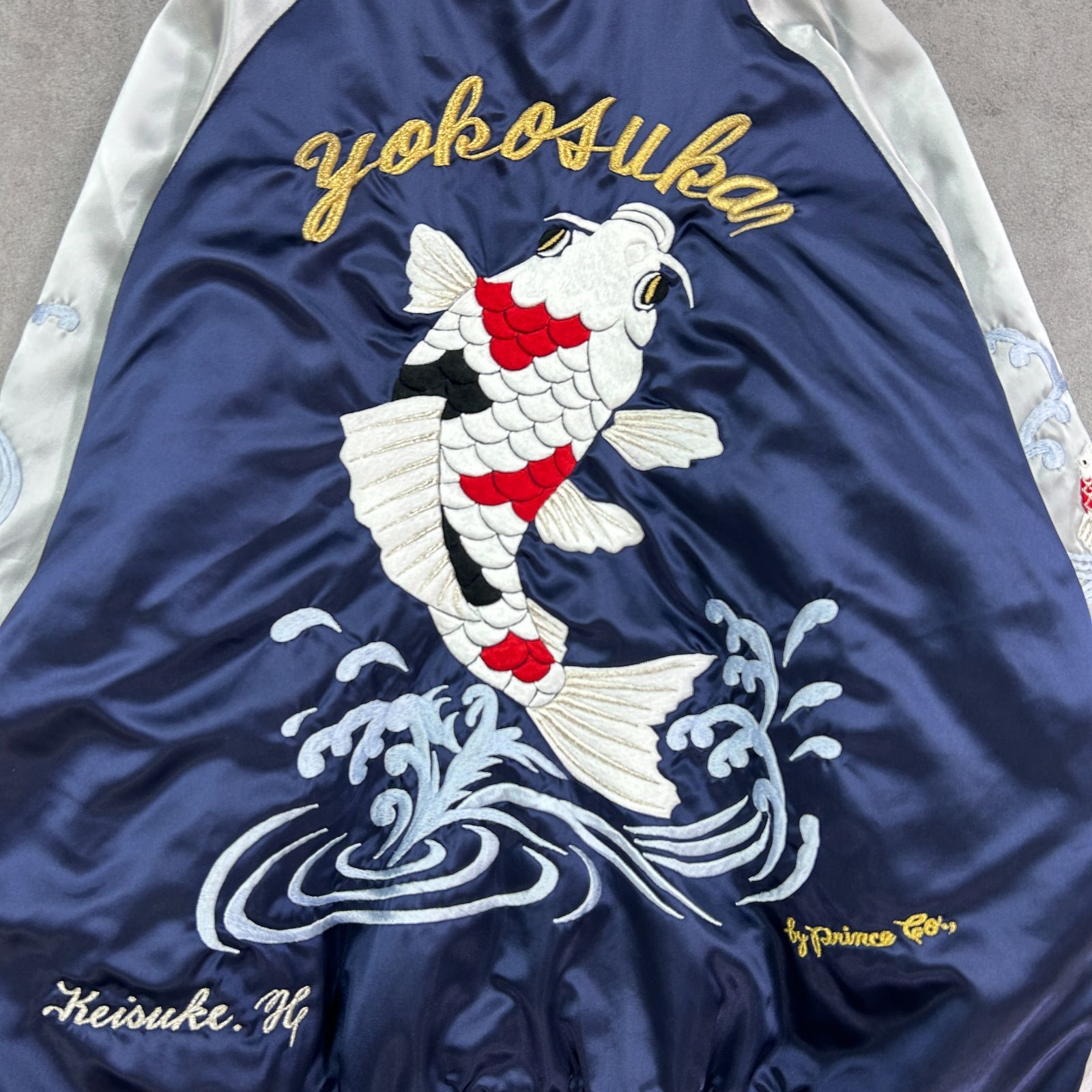 プリンス商会 横須賀 ドブ板 鯉 刺繍 職人 トップス 長袖 スカジャン