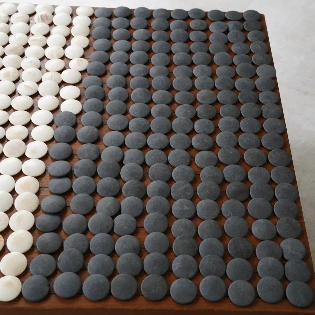 美色・碁石361枚セット】白180枚・黒181枚 木製碁笥付き 蛤碁石／那智