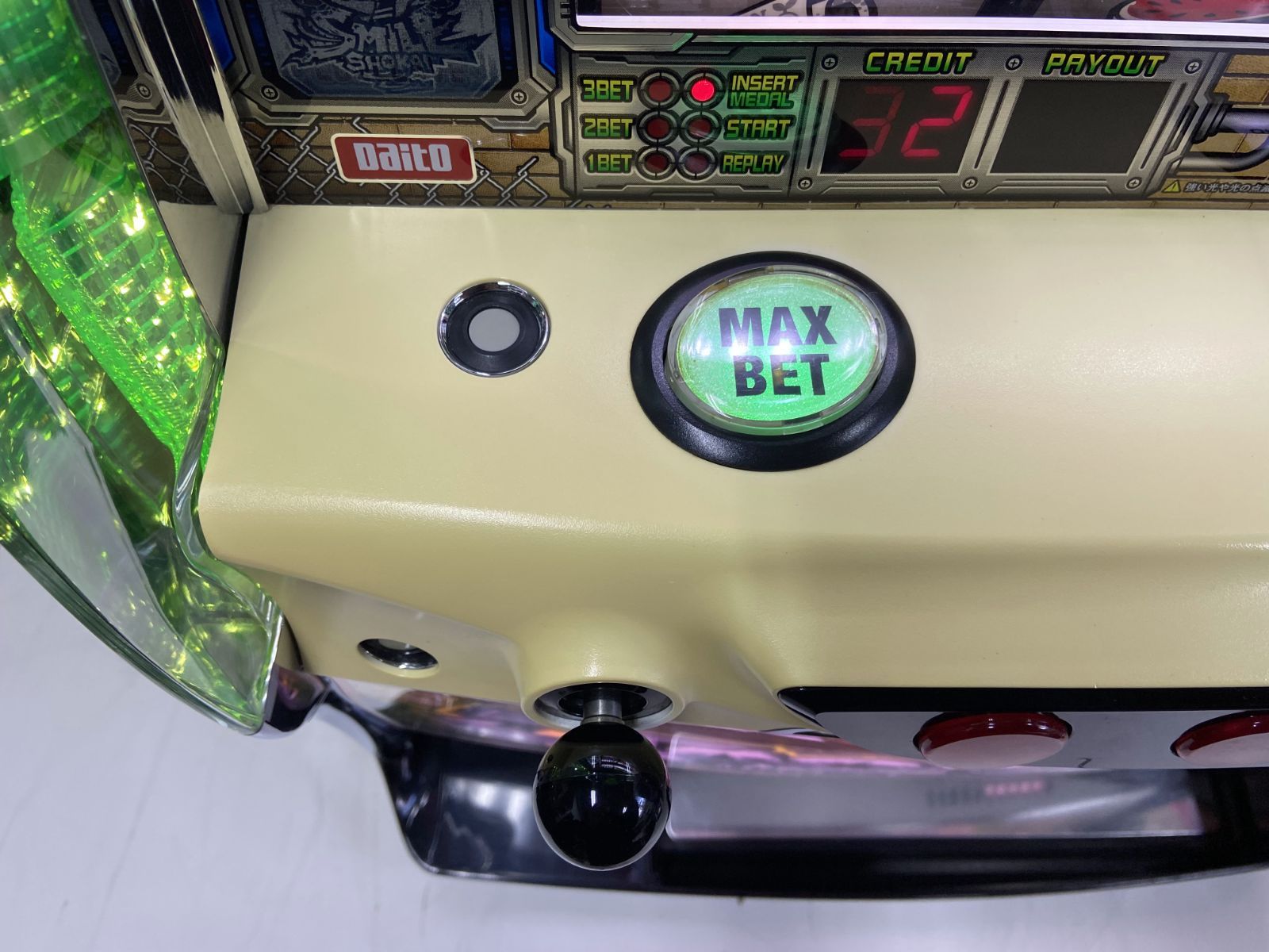 送料込】 パチスロ スロット実機 ジャッカスチーム - メルカリ