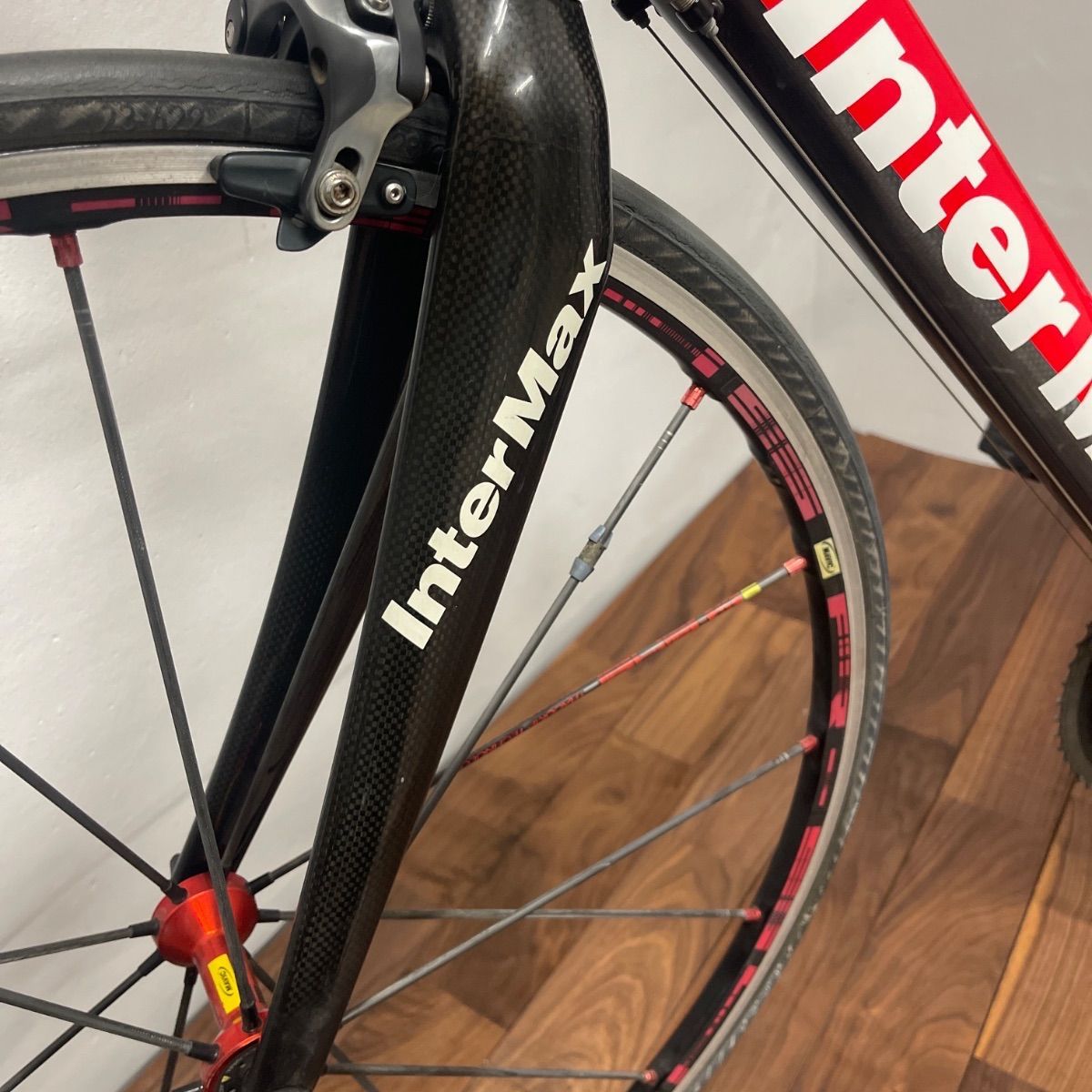 訳ありInterMax SQUADRA ITALIA カーボンフレーム 訳ありInterMax