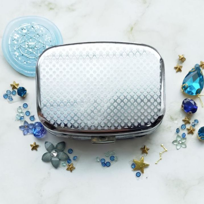 再販未定☆ 王城のピルケース ハンドメイドピルケース ハンドメイド