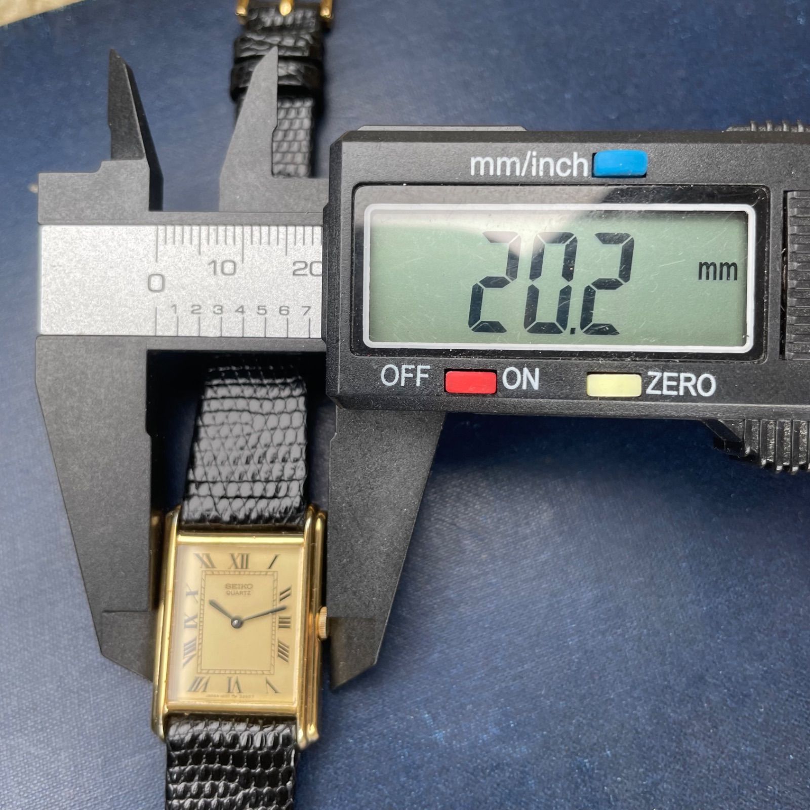 ビンテージ 精工舎SEIKOセイコー シャリオ 1400 - 6820 1990年11月製造