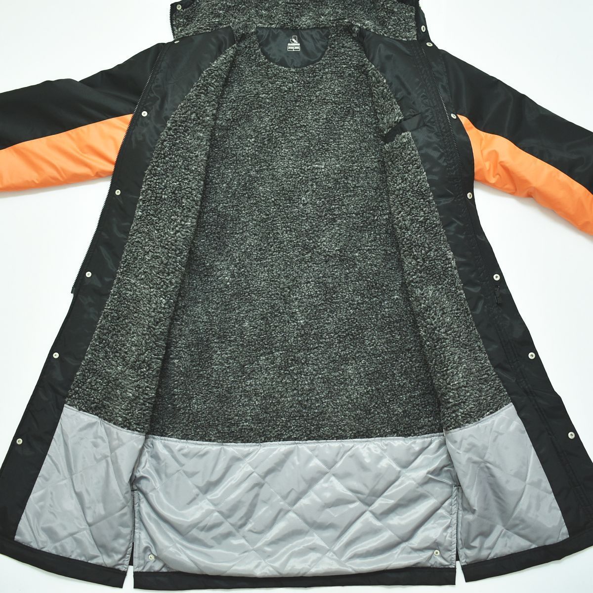 清水エスパルス コート サッカー Jリーグ 清水エスパルス ベンチ