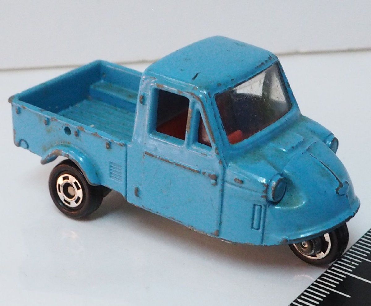 日本製トミカ No.62【ダイハツ ミゼット DAIHATSU MIDGET 三輪トラック