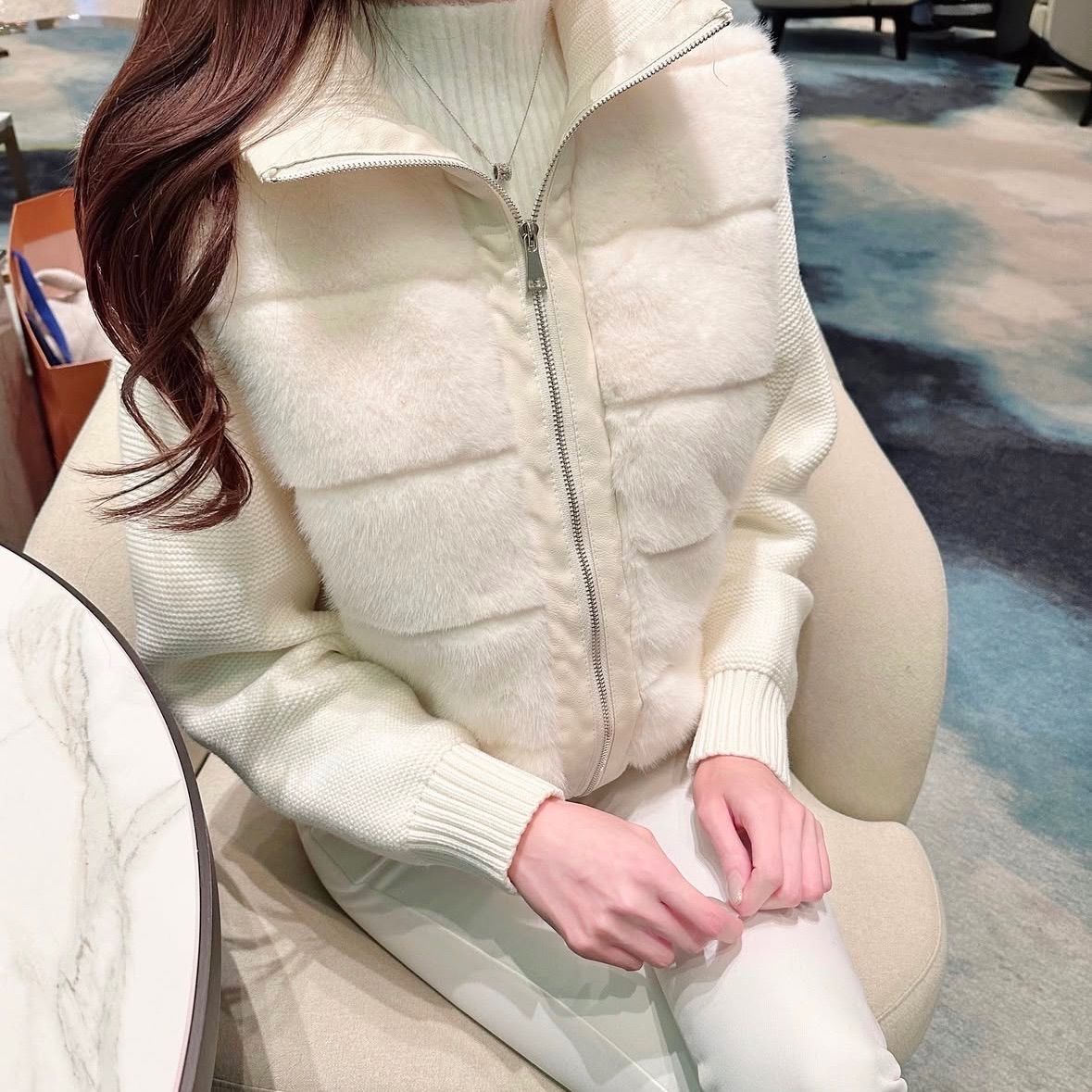 限定SALE】◾️2WAYニットスリーブエコファーダウンジャンパー - メルカリ