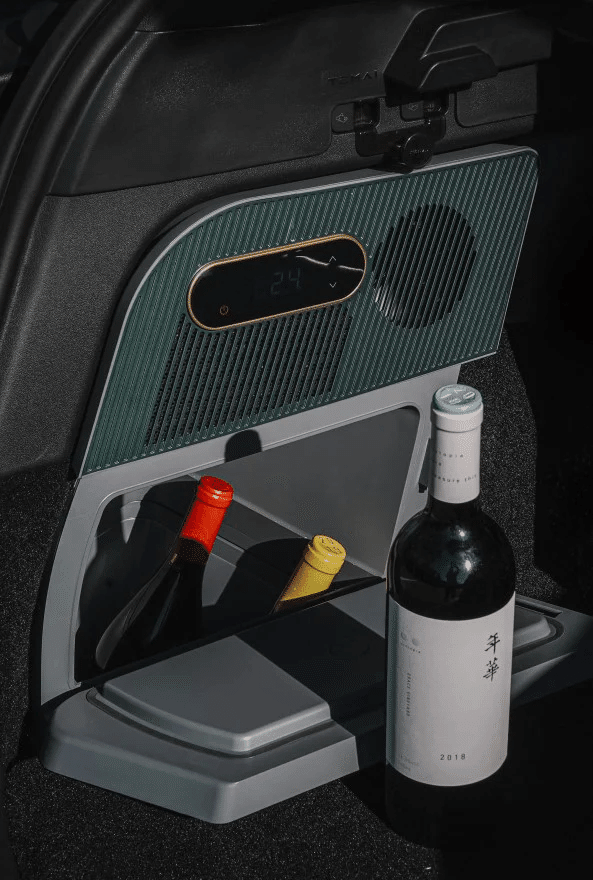 TESLAモデルY専用の冷蔵庫｜SCoF