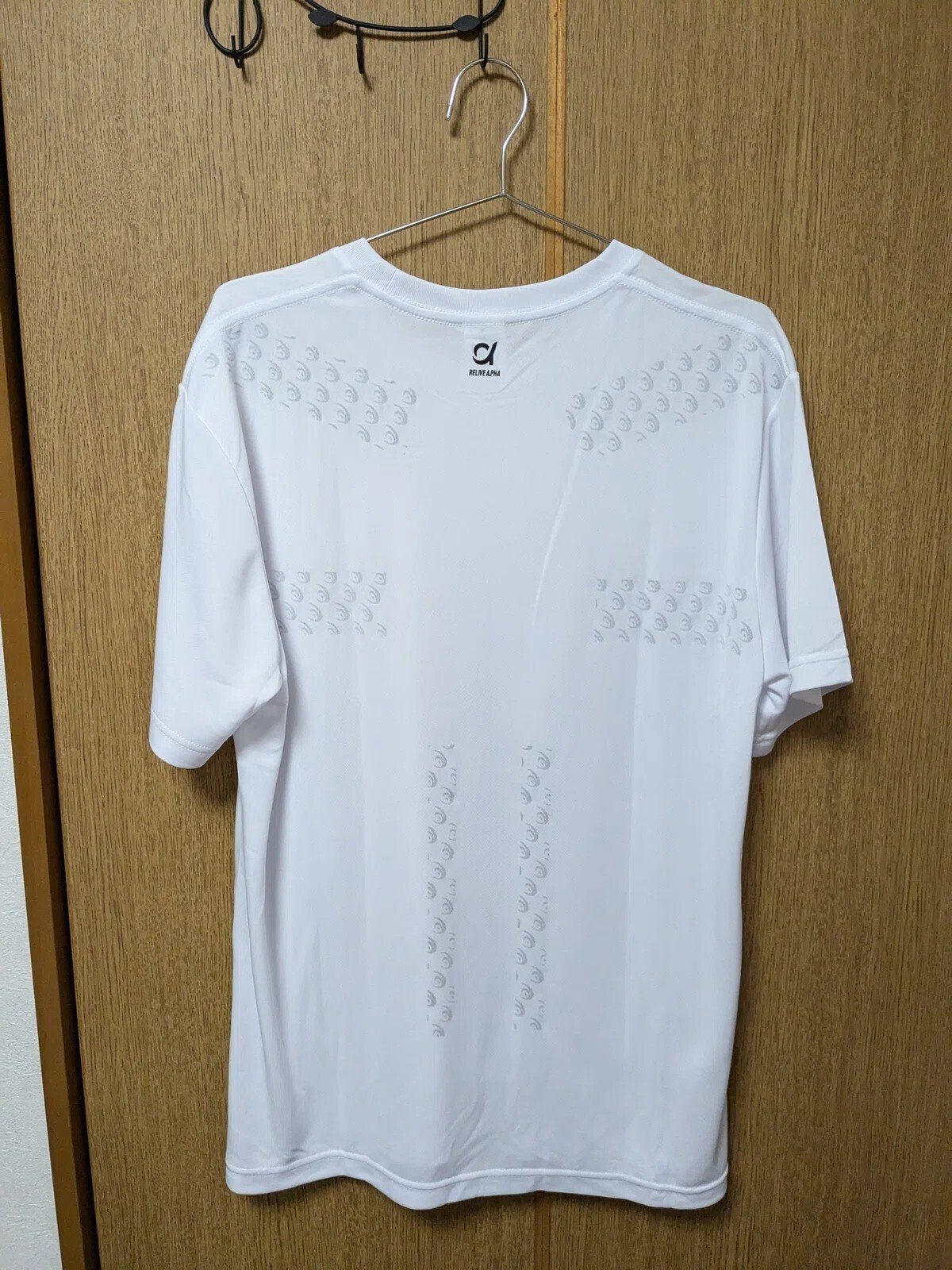 RELIVE ALPHA 着る医療機器 リライブα Mサイズ 白シャツ 男女兼用 取扱