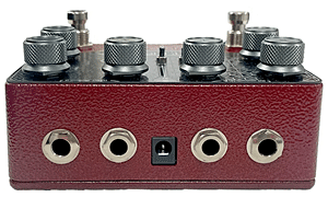 Cornerstone IMPERIUM V2 は、ダンブル系とTS系オーバードライブの2in1