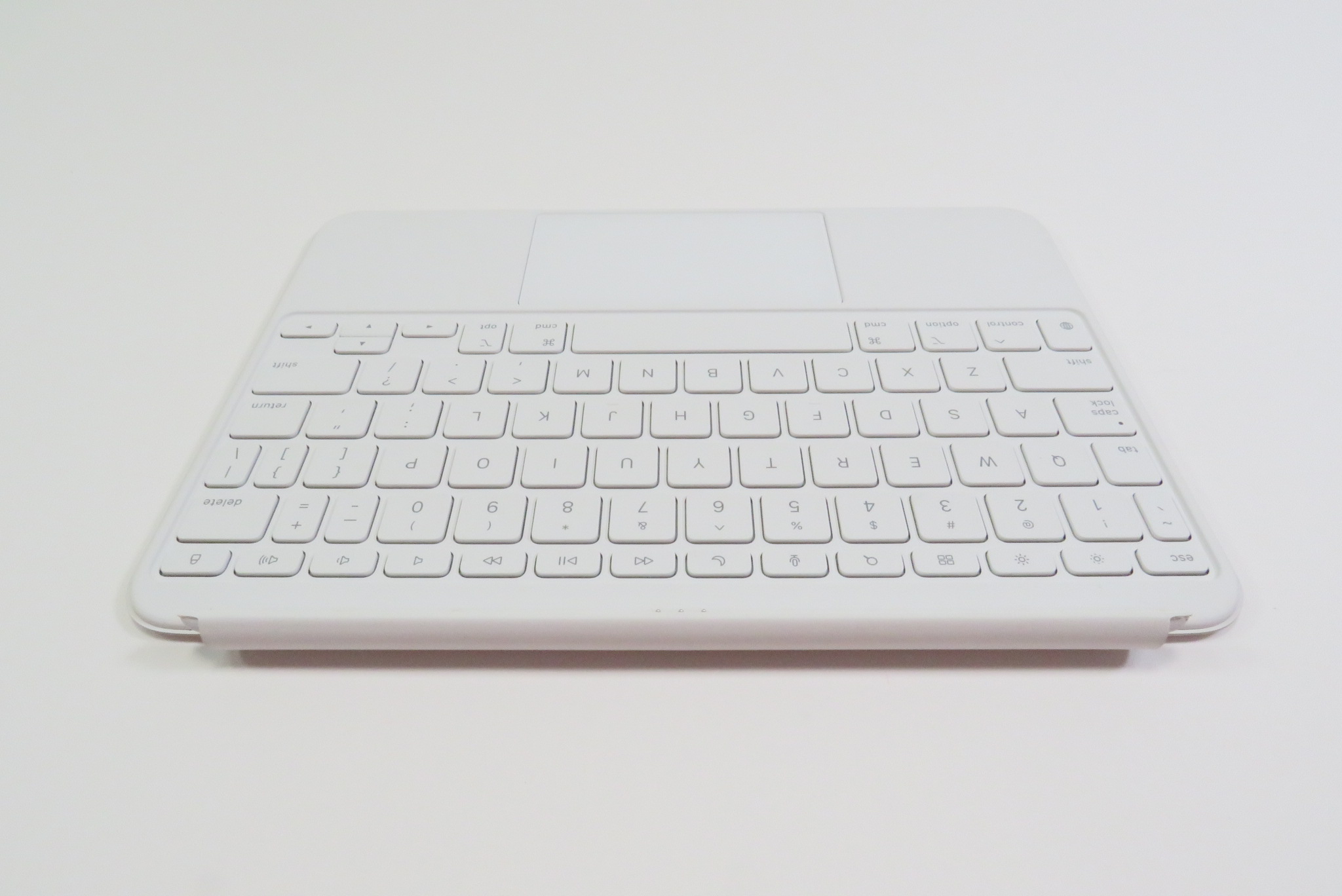 Apple A2695 Magic Keyboard Folio -iPad 10th Gen