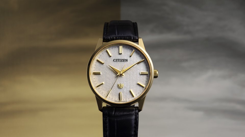The CITIZEN』K18 ケースの世界最⾼精度 光発電エコ・ドライブ限定
