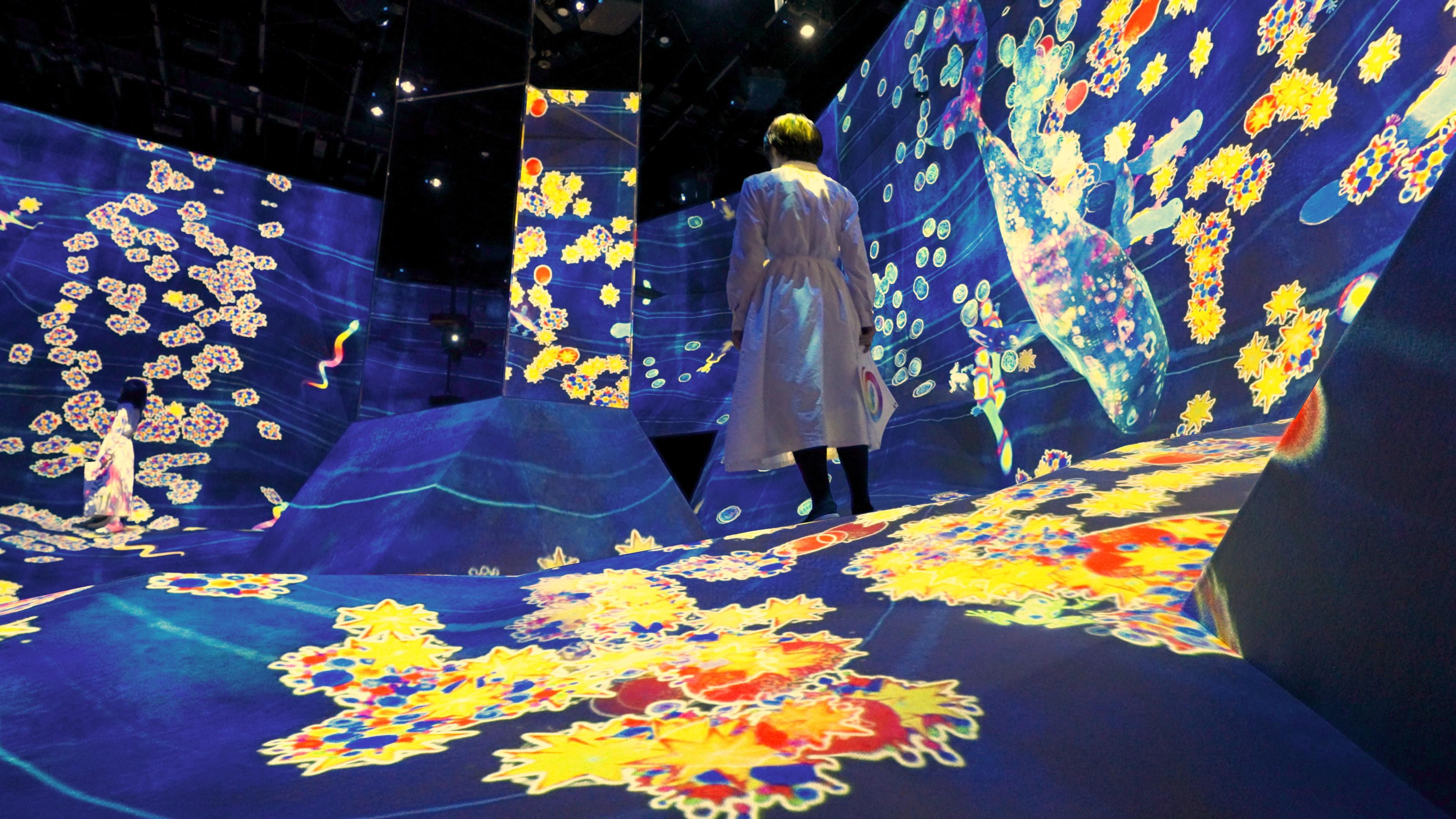 スケッチつぶつぶの滝 / Sketch Waterfall Droplets | teamLab