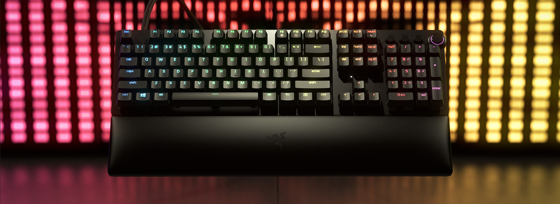アナログオプティカルゲーミングキーボード、Razer Huntsman V2 Analog