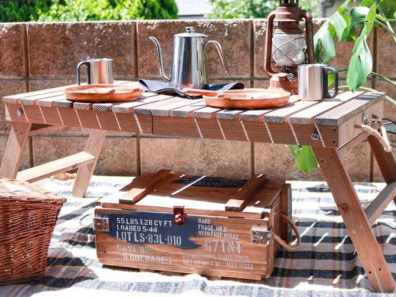 アウトドアで大活躍「折りたたみテーブル」の作り方