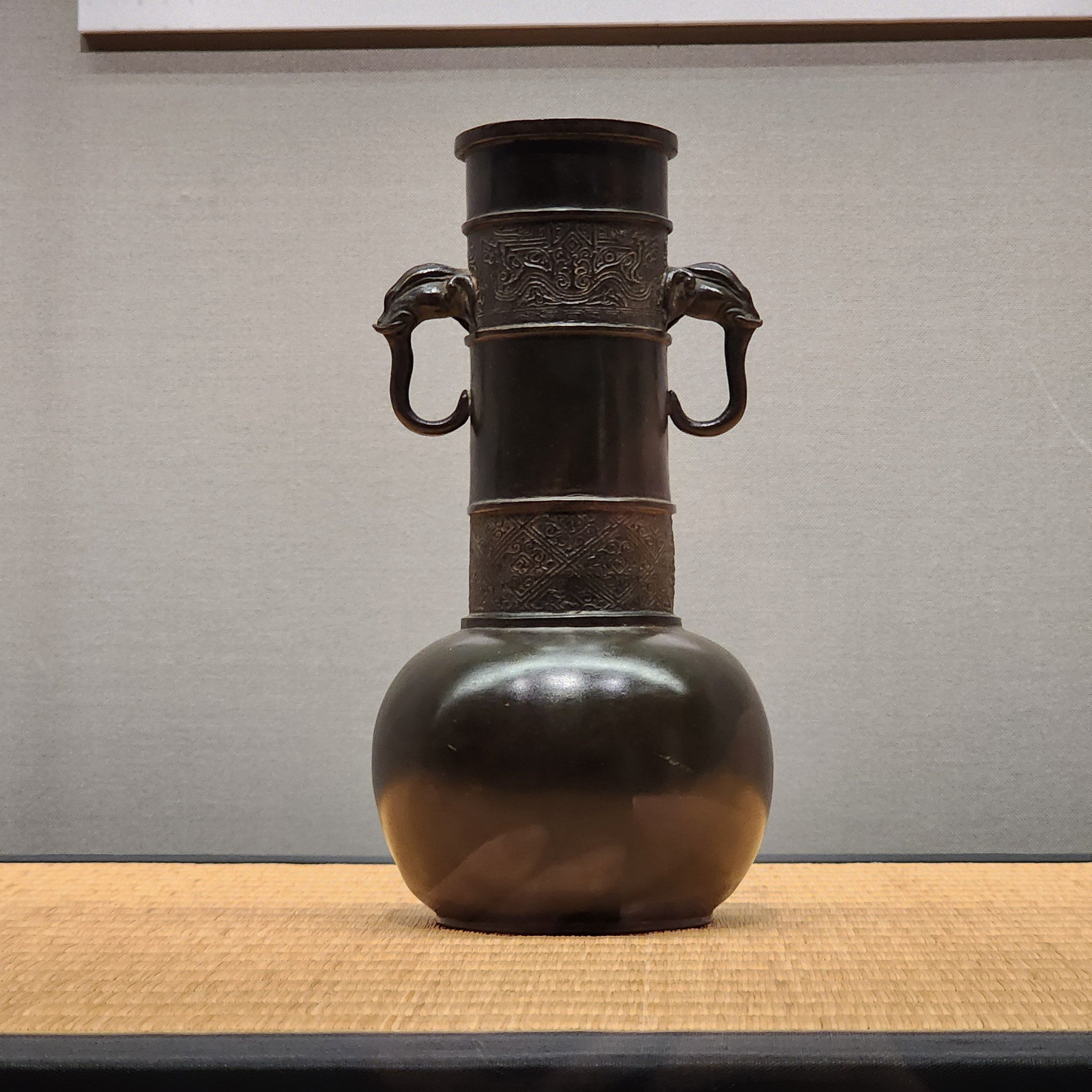 開幕】「花器のある風景」泉屋博古館東京で3月16日まで 華道や茶道に