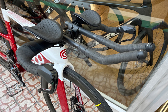 Ceepo KATANA （Ultegra Di2，ホイール付） CEEPO KATANA-R Red⁄White