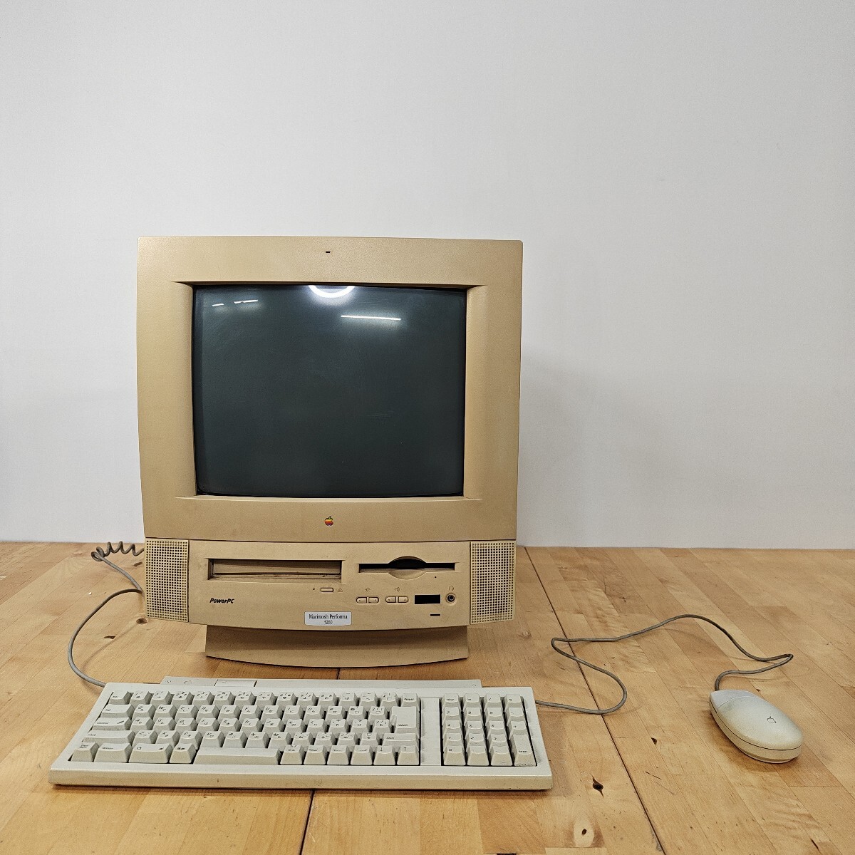 Yahoo!オークション -「macintosh performa」(パソコン) の落札相場