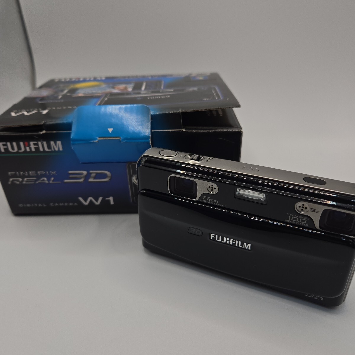 Yahoo!オークション -「finepix real 3d w1」の落札相場・落札価格