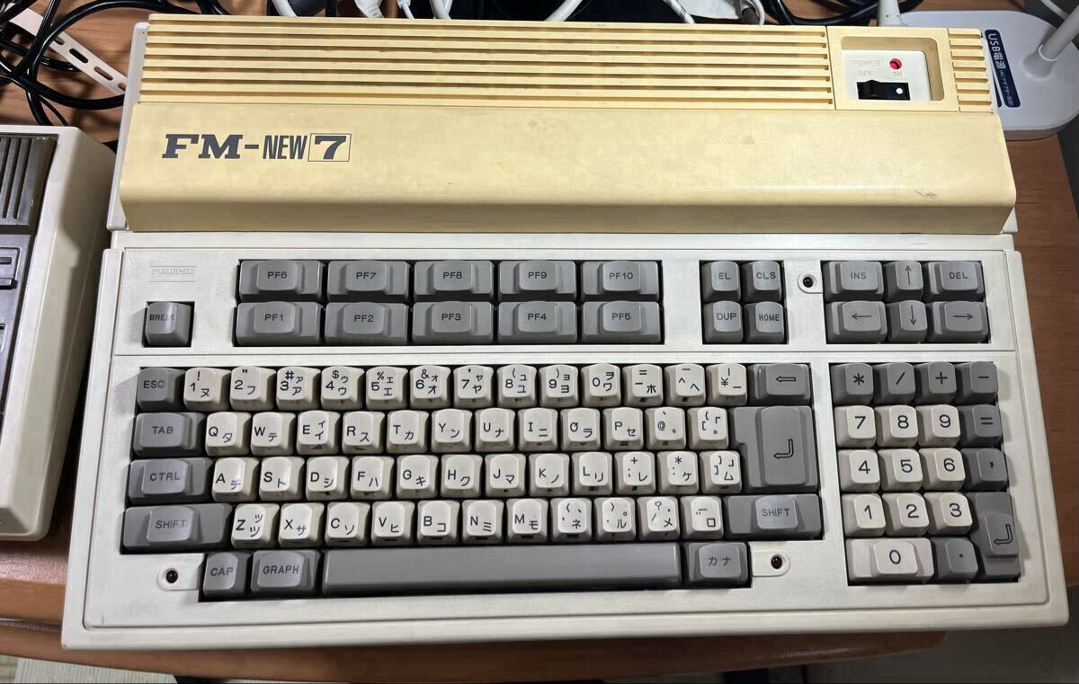 Yahoo!オークション -「富士通 fm-7」(その他) (パソコン)の落札相場