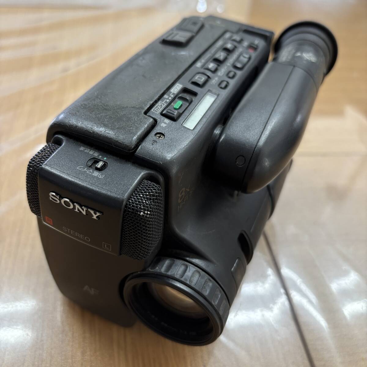 Yahoo!オークション -「sony ccd-tr75」の落札相場・落札価格