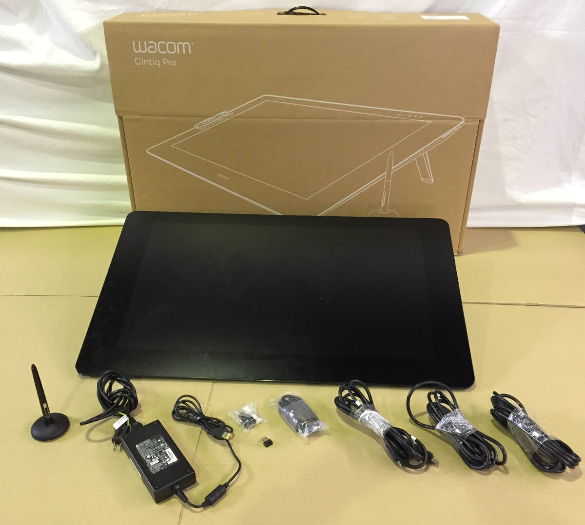 Yahoo!オークション -「wacom cintiq pro 32」の落札相場・落札価格