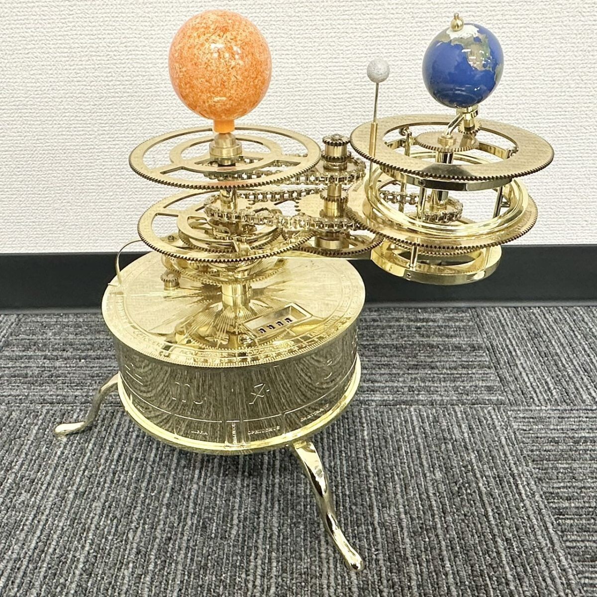 Yahoo!オークション -「デアゴスティーニ 天体模型 太陽系をつくる」の