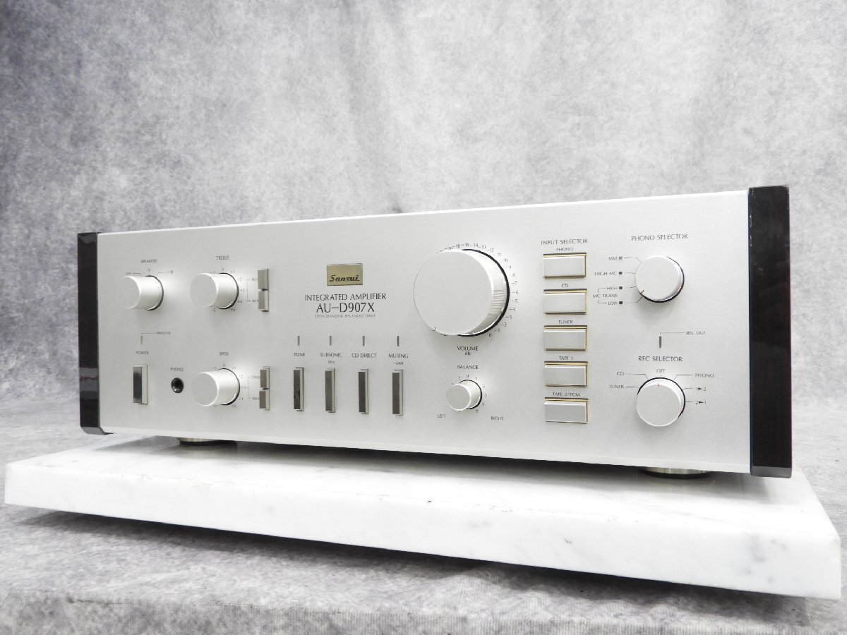 Yahoo!オークション -「au-d907x」の落札相場・落札価格