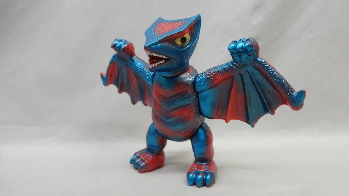 Yahoo!オークション -「マルサン電撃怪獣大作戦」(フィギュア) の落札