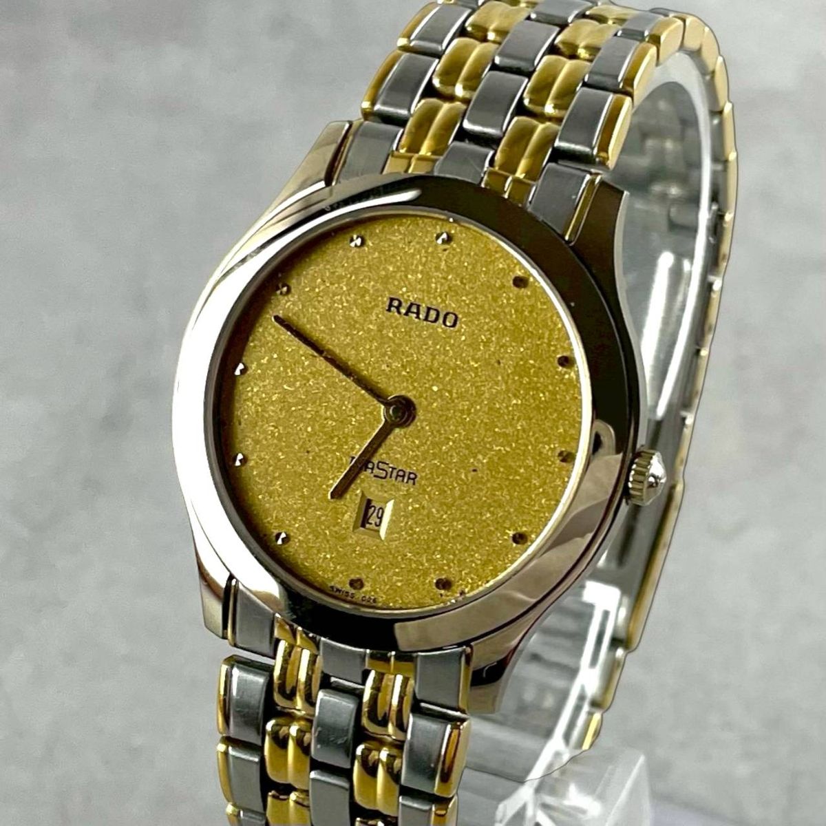 RADO ラドー QZ 石付 ゴールド文字盤 ラウンド レディース腕時計